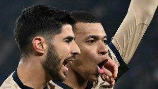 Mbappe gifted goal as Paris Saint-Germain beat Strasbourg