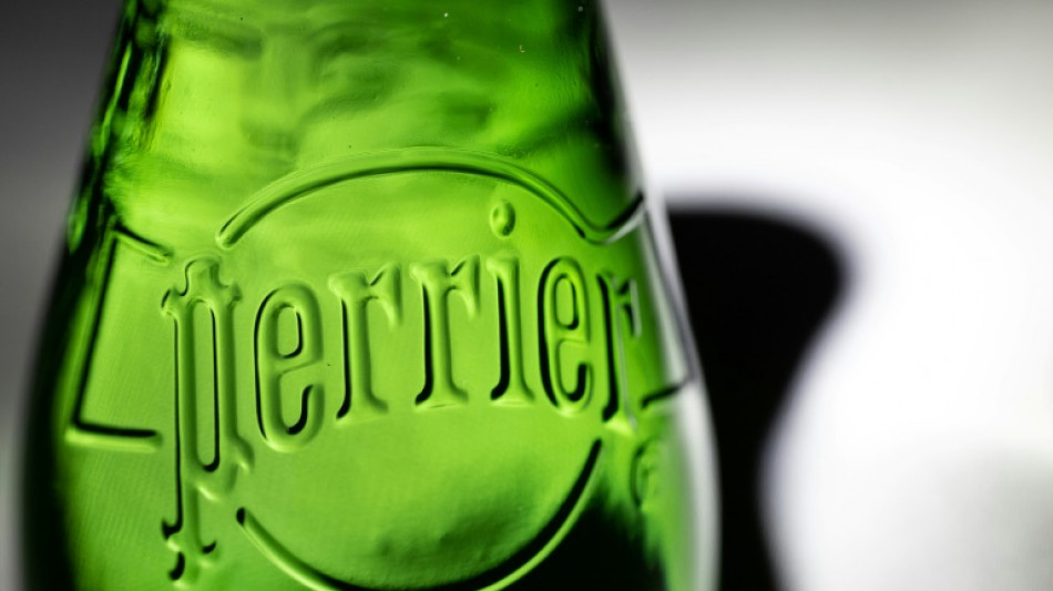 L'UFC-Que Choisir demande l'arr&ecirc;t de la commercialisation d'eaux Perrier