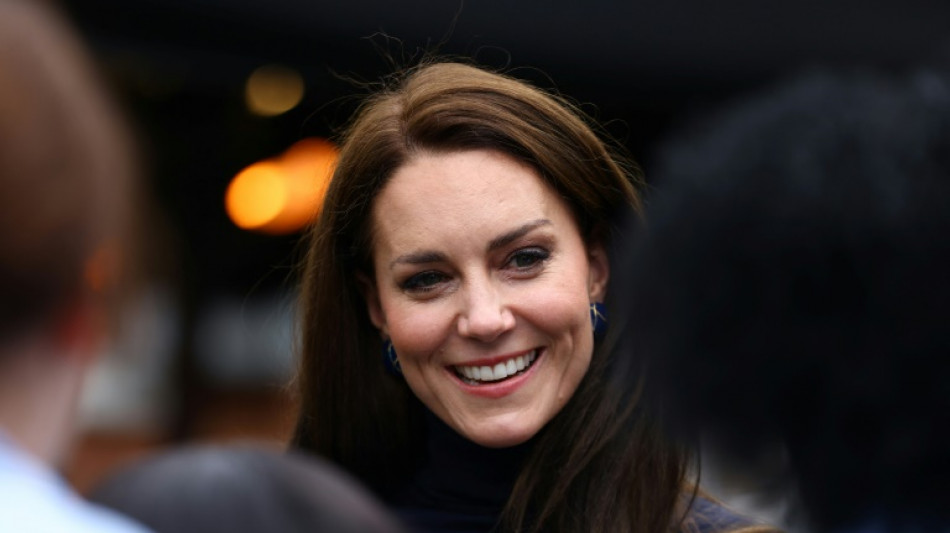 La princesse Kate aper&ccedil;ue pour la premi&egrave;re fois depuis son hospitalisation (m&eacute;dias)