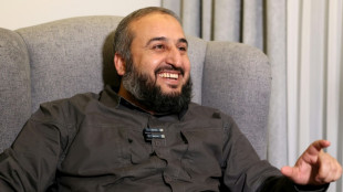 Grupo islamista radical sirio HTS disolver&aacute; su brazo armado, dice jefe militar a la AFP 
