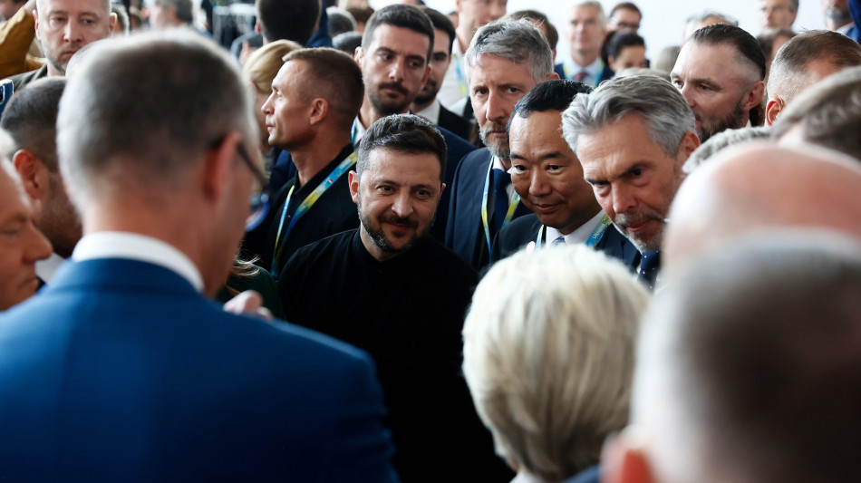 Zelensky, serve piano Marshall per ricostruzione Ucraina