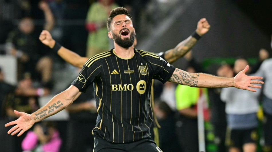 Foot: Olivier Giroud cambriol&eacute;, 500.000 euros de bijoux d&eacute;rob&eacute;s (m&eacute;dias)
