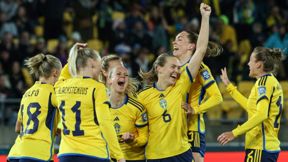Su&eacute;cia goleia It&aacute;lia e se classifica &agrave;s oitavas da Copa feminina