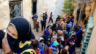 Syrie: des d&eacute;plac&eacute;s confront&eacute;s au froid et &agrave; la faim apr&egrave;s l'attaque de l'EI