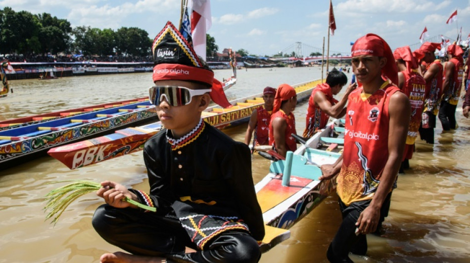 En Indon&eacute;sie, la vid&eacute;o virale d'un enfant dope l'affluence &agrave; une course traditionnelle