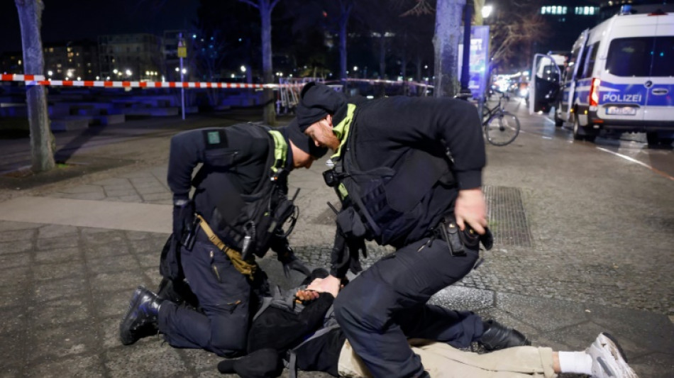 Spanier bei Angriff am Holocaust-Mahnmal in Berlin verletzt - Verd&auml;chtiger festgenommen