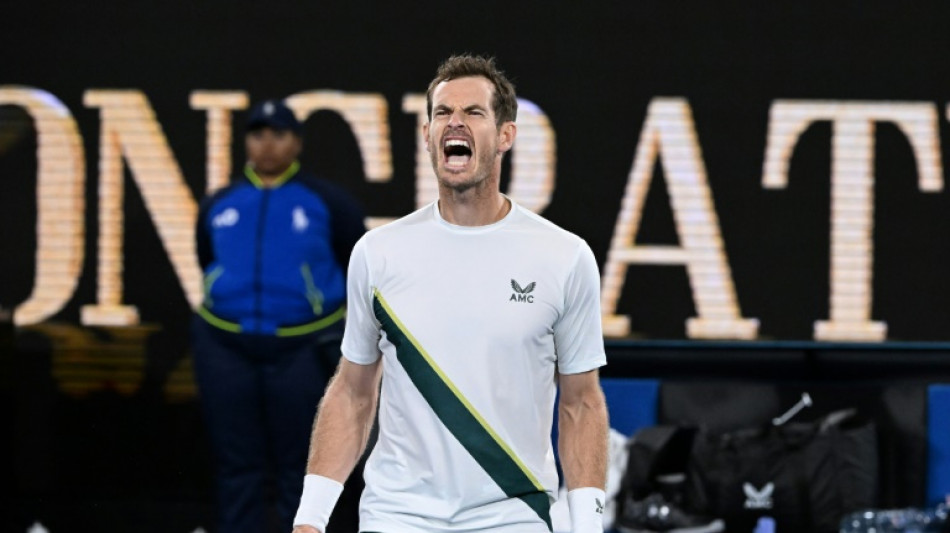 Murray wins five-set early morning epic at Australian Open