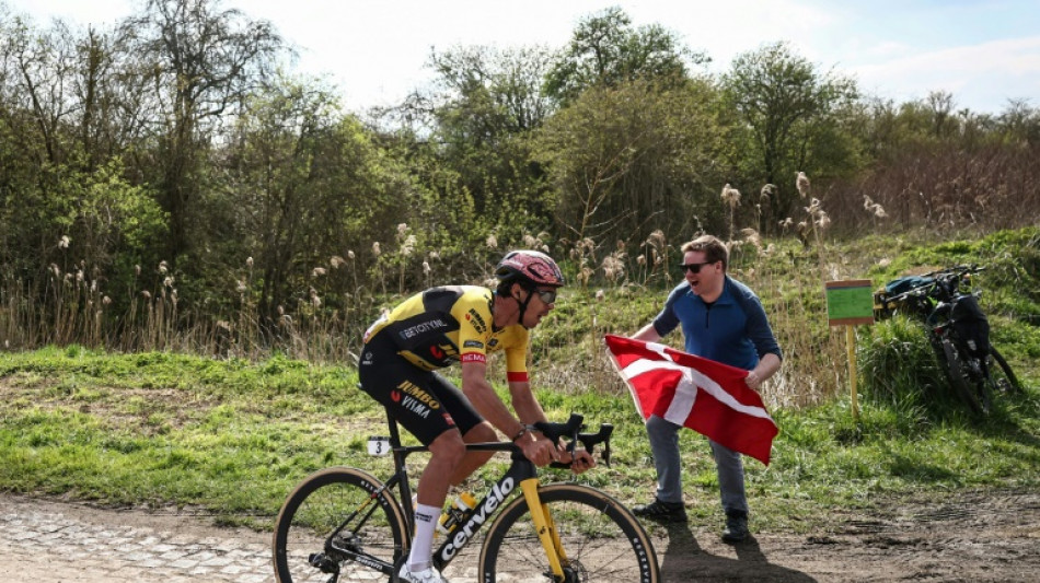 Paris-Roubaix: Laporte et S&eacute;n&eacute;chal frustr&eacute;s &agrave; en crever