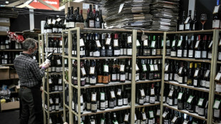 Des vignerons du monde entier &agrave; Paris pour s&eacute;duire les acheteurs