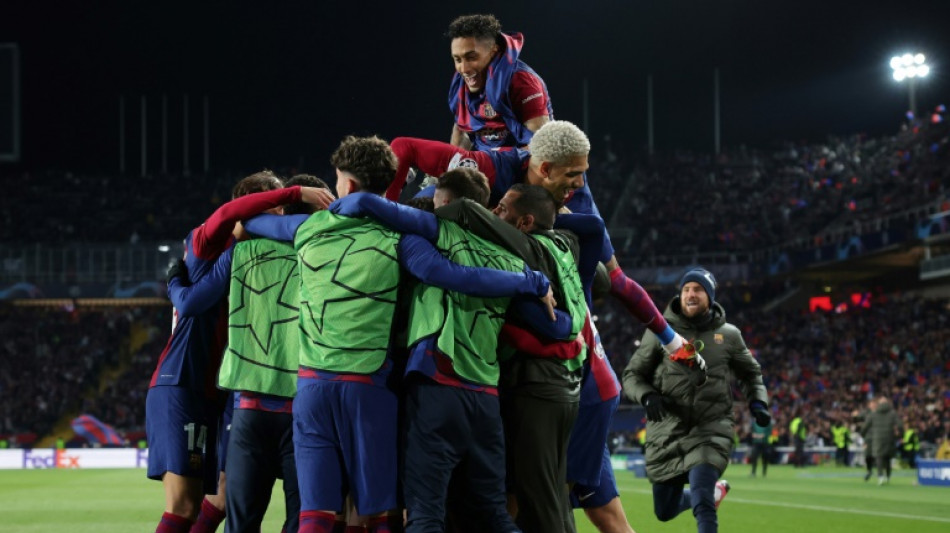 Barcelona vence Napoli (3-1) e vai &agrave;s quartas da Champions