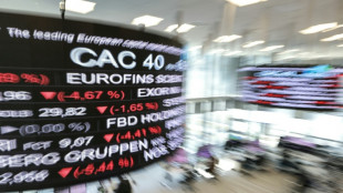 La Bourse de Paris termine en l&eacute;ger recul