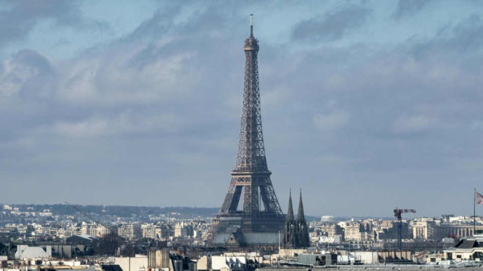 Grande campanha de reforma da Torre Eiffel está perto do fim