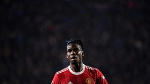 Guin&eacute;e: Pogba accueilli par des milliers de fans avant un match caritatif