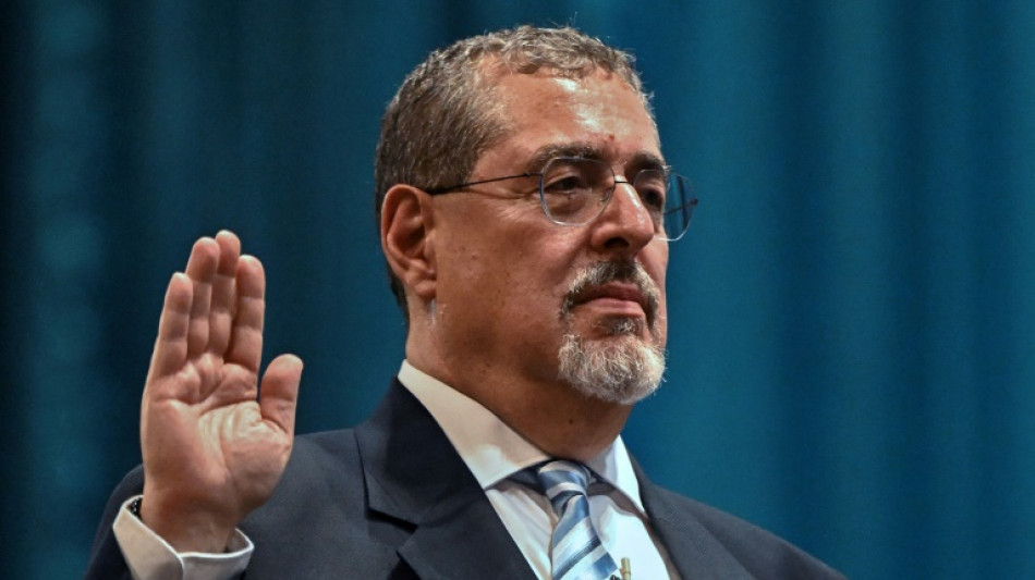 Juez ordena cancelar el partido pol&iacute;tico del presidente de Guatemala