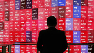 Borsa: Tokyo, apertura in ribasso (-0,39%)
