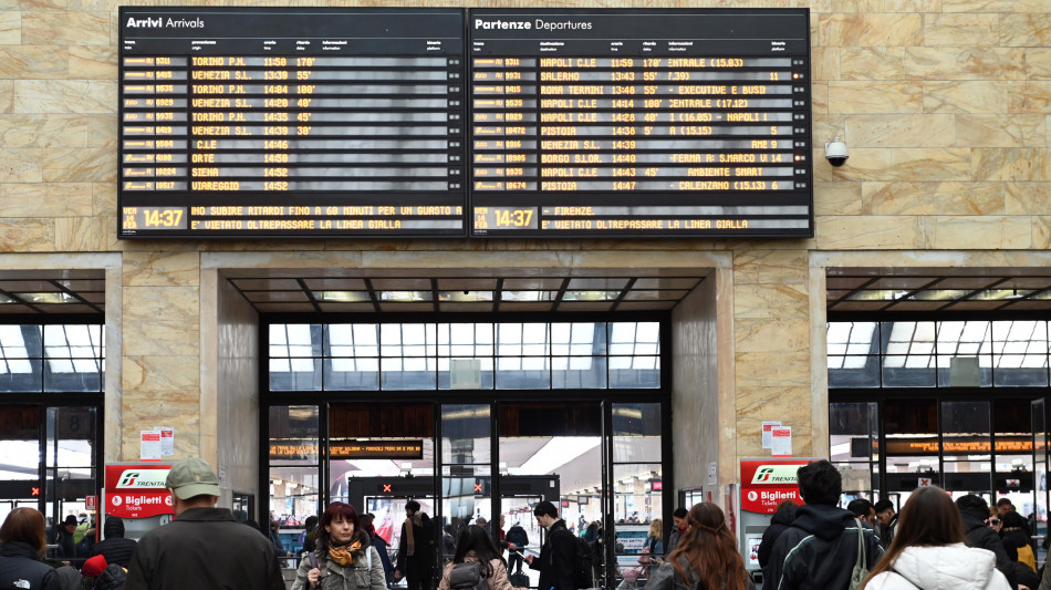 Procedimento Autorit&agrave; trasporti su Rfi per stop treni 2/10