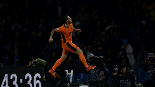 Inter make title statement by thumping troubled champions Napoli