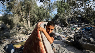 Gaza: la D&eacute;fense civile annonce pr&egrave;s de 30 morts, les n&eacute;gociations pi&eacute;tinent