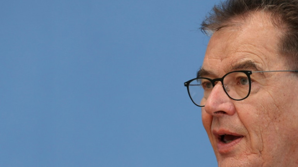 Ex-Entwicklungsminister M&uuml;ller: EU-Lieferkettengesetz darf nicht scheitern