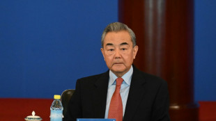 China y EEUU pueden lograr "grandes cosas" juntos, dice canciller de Pek&iacute;n
