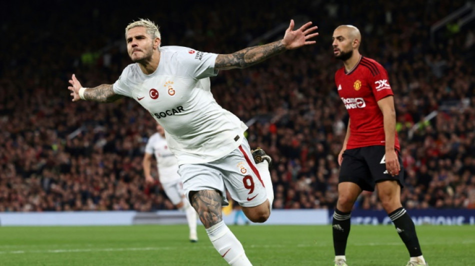 Icardi silencia Old Trafford, Bayern remonta y Real Madrid conquista N&aacute;poles