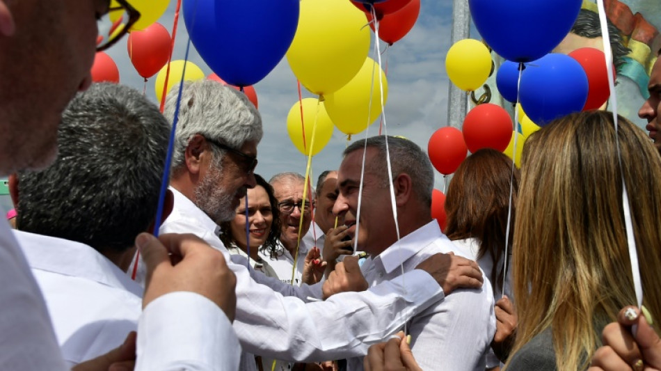 R&eacute;ouverture du dernier poste fronti&egrave;re encore ferm&eacute; entre le Venezuela et la Colombie