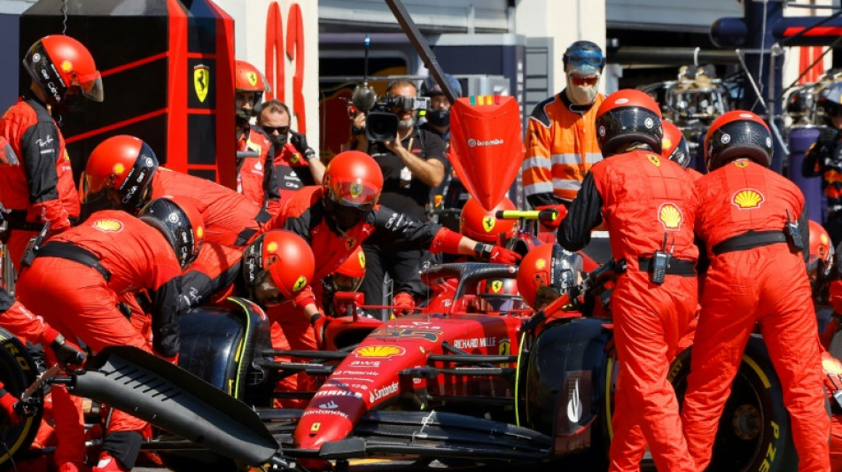 Con Verstappen y Leclerc sancionados, Carlos Sainz favorito para la pole en B&eacute;lgica