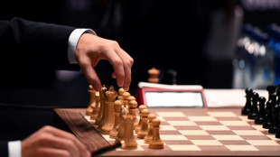 Grandmaster Hans Niemann defends reputation after cheating claims
