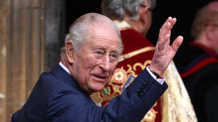 T&egrave; e parata militare, la prima visita di re Carlo alla Casa Bianca