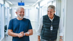 Lula dice que est&aacute; "firme y fuerte" tras cirug&iacute;a 