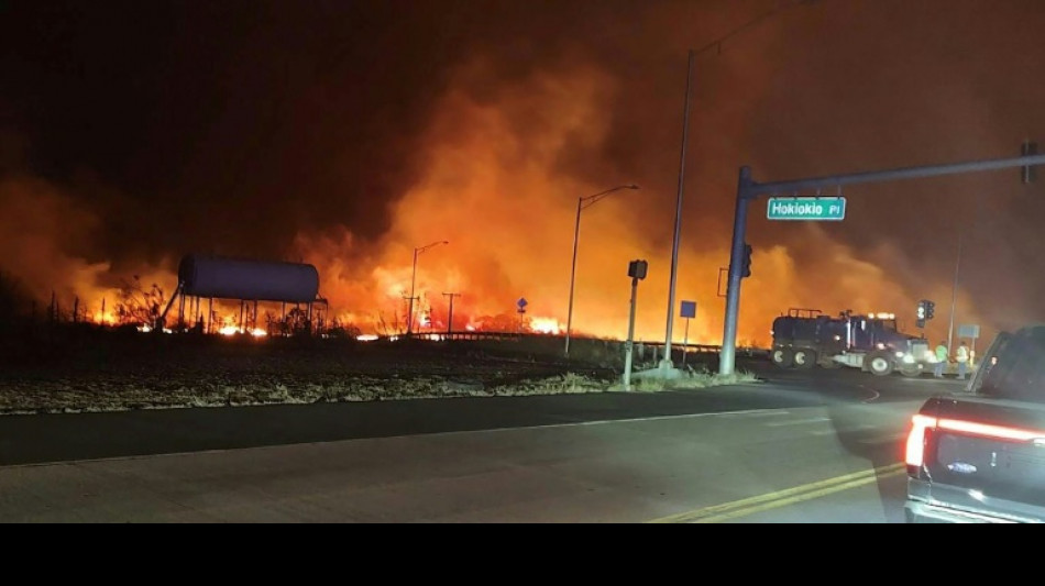 Incendies fulgurants &agrave; Hawa&iuml;, &eacute;vacuations en cours