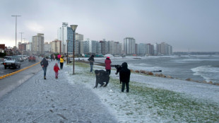 Argentine: vague de froid record, neuf sans-abris morts, selon une ONG