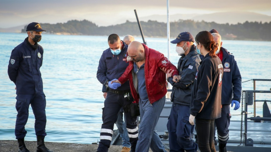 Mehrere Verletzte bei Gro&szlig;brand auf Mittelmeer-F&auml;hre vor griechischer Insel Korfu