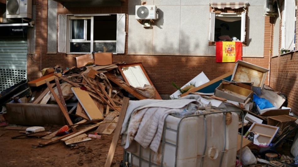 El ej&eacute;rcito sigue la b&uacute;squeda de cuerpos tras las inundaciones en Espa&ntilde;a