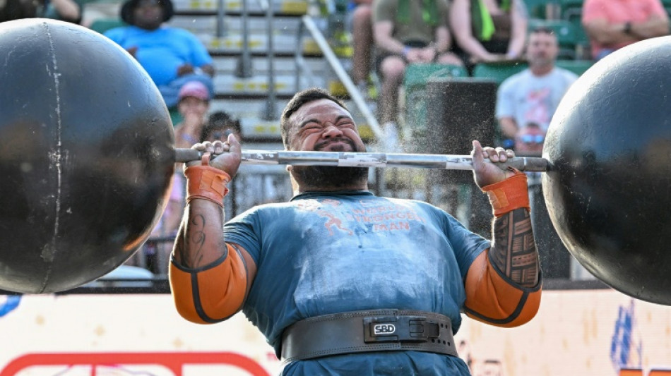 Des "gentils géants": les hommes les plus forts du monde défient les stéréotypes