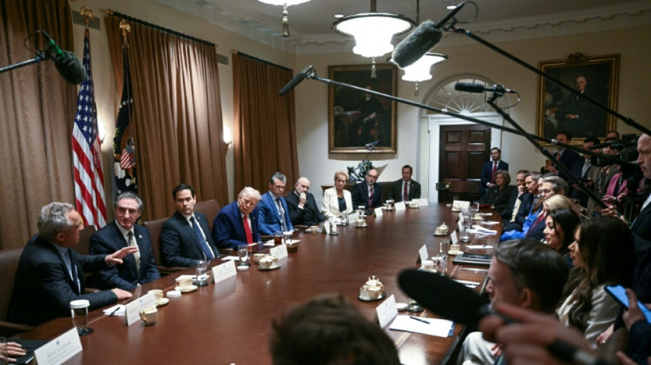 Une étude va établir les causes de l'"épidémie" d'autisme "d'ici septembre", affirme le ministre de la Santé américain