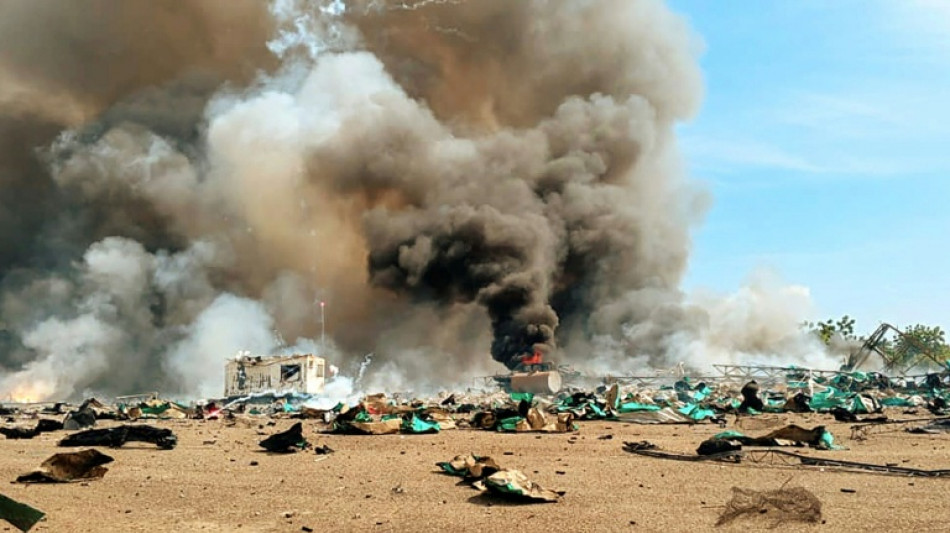 Explos&atilde;o em f&aacute;brica de fogos de artif&iacute;cio deixa 23 feridos na Venezuela