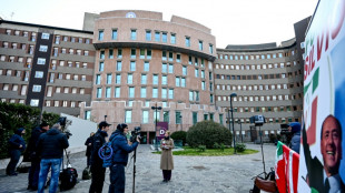 Italie: l'&eacute;tat de Berlusconi s'am&eacute;liore, "optimisme prudent" des m&eacute;decins