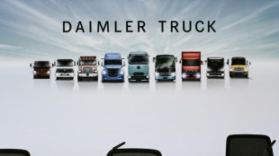 Daimler Truck will rund 5000 Stellen abbauen - Betriebsrat zeigt sich "&uuml;berrascht"