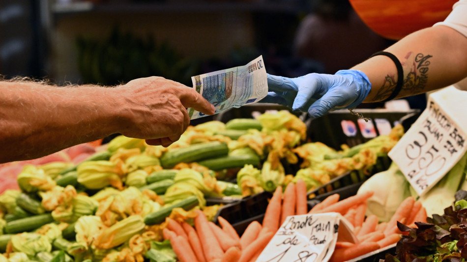 Ad ottobre l'inflazione cala all'1,2%, -0,3% sul mese