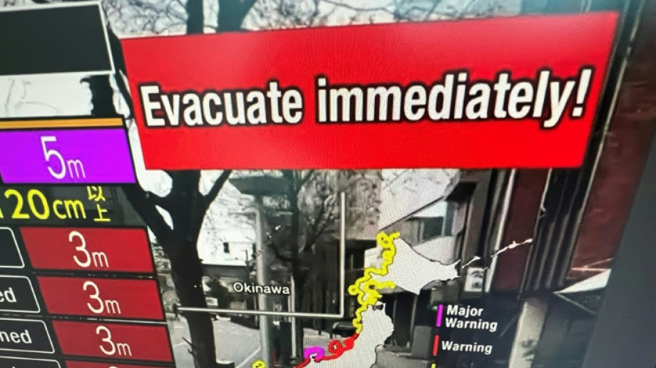 Jap&oacute;n corre contra el tiempo para buscar sobrevivientes de violento terremoto