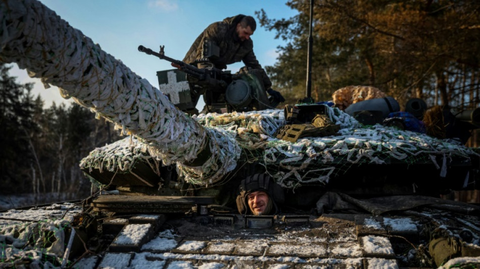 L'Ukraine s'appr&ecirc;te &agrave; entrer dans sa deuxi&egrave;me ann&eacute;e de guerre contre les forces russes