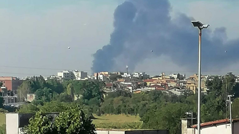 Incidente a distributore benzina, forte esplosione a Roma