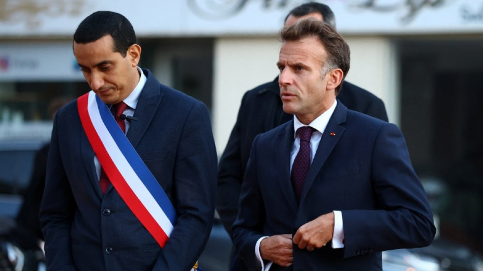 Tuerie dans les Yvelines : "un attentat &agrave; connotation raciste, probablement islamophobe" (maire de Trappes)