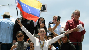 "&iexcl;Basta!": oposici&oacute;n venezolana llama a protesta contra Maduro antes de toma de posesi&oacute;n