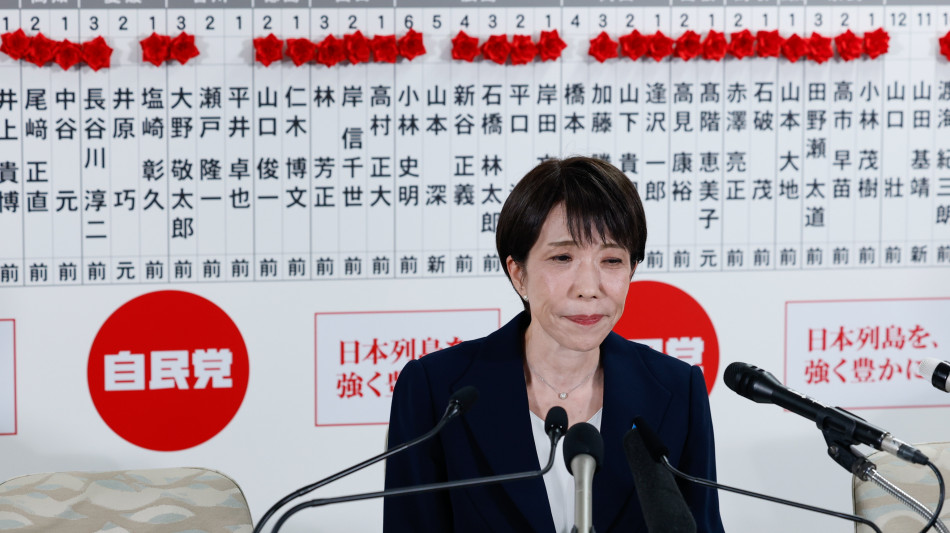 Giappone, trionfo Takaichi, il partito di governo supera la soglia dei due terzi