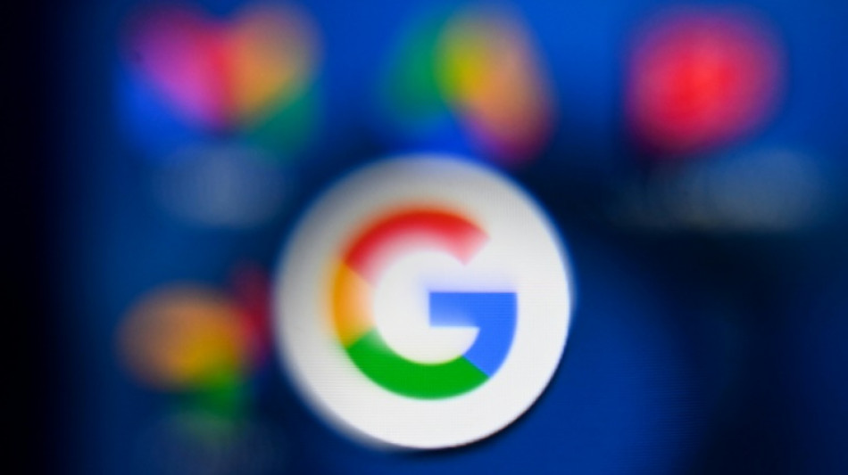 Rusia acusa a Google de difundir "fake news" sobre Ucrania y le proh&iacute;be hacer publicidad