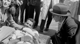 Le N&eacute;pal comm&eacute;more la conqu&ecirc;te de l'Annapurna par une exp&eacute;dition fran&ccedil;aise