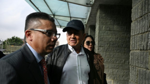 Exciclista "Lucho" Herrera comparece ante fiscal&iacute;a colombiana por caso de asesinatos