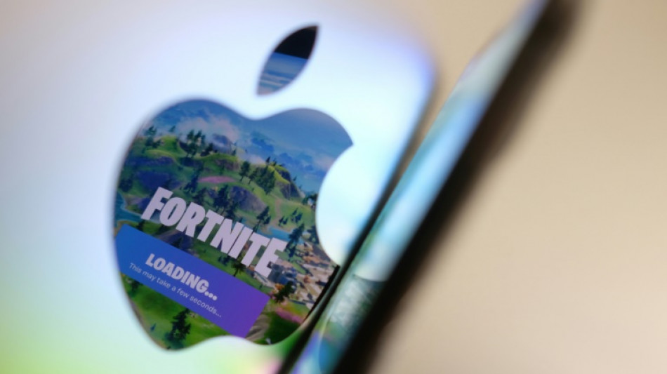 Le jeu "Fortnite" retir&eacute; de l'App Store, son &eacute;diteur accuse Apple d'entrave concurentielle